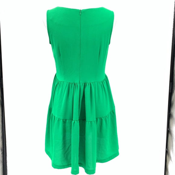 Zara Basic Kelly Green Ruffle Dress - Picture 2 of 3